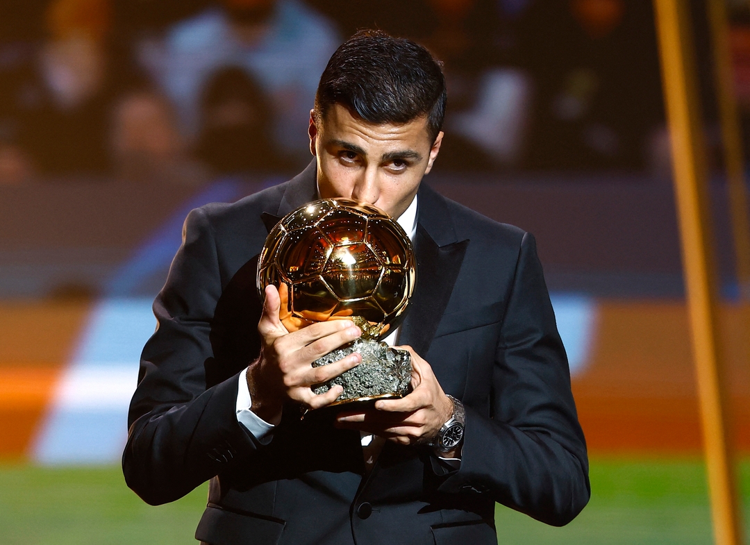 Manchester City's Rodri Wins Men's Ballon D'Or Award | BeIN SPORTS